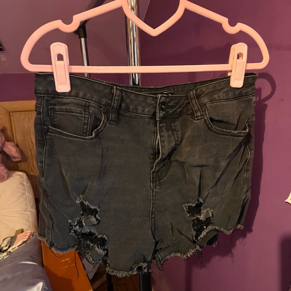 Black Denim Highwaisted Shorts W/Rips - Hot Topic Size 9